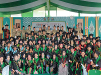 Extension Class Program Nomor Foto Aktivitas 4