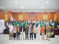 Extension Class Program Nomor 5
